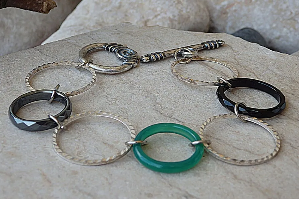 Silver hoops bracelet